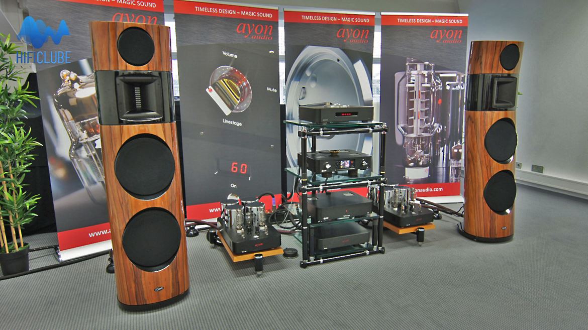 Highend 2013: Ayon com as colunas Blackfire XS