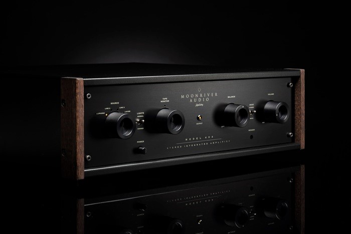 404_Stereopluss_mag_review (2).jpg