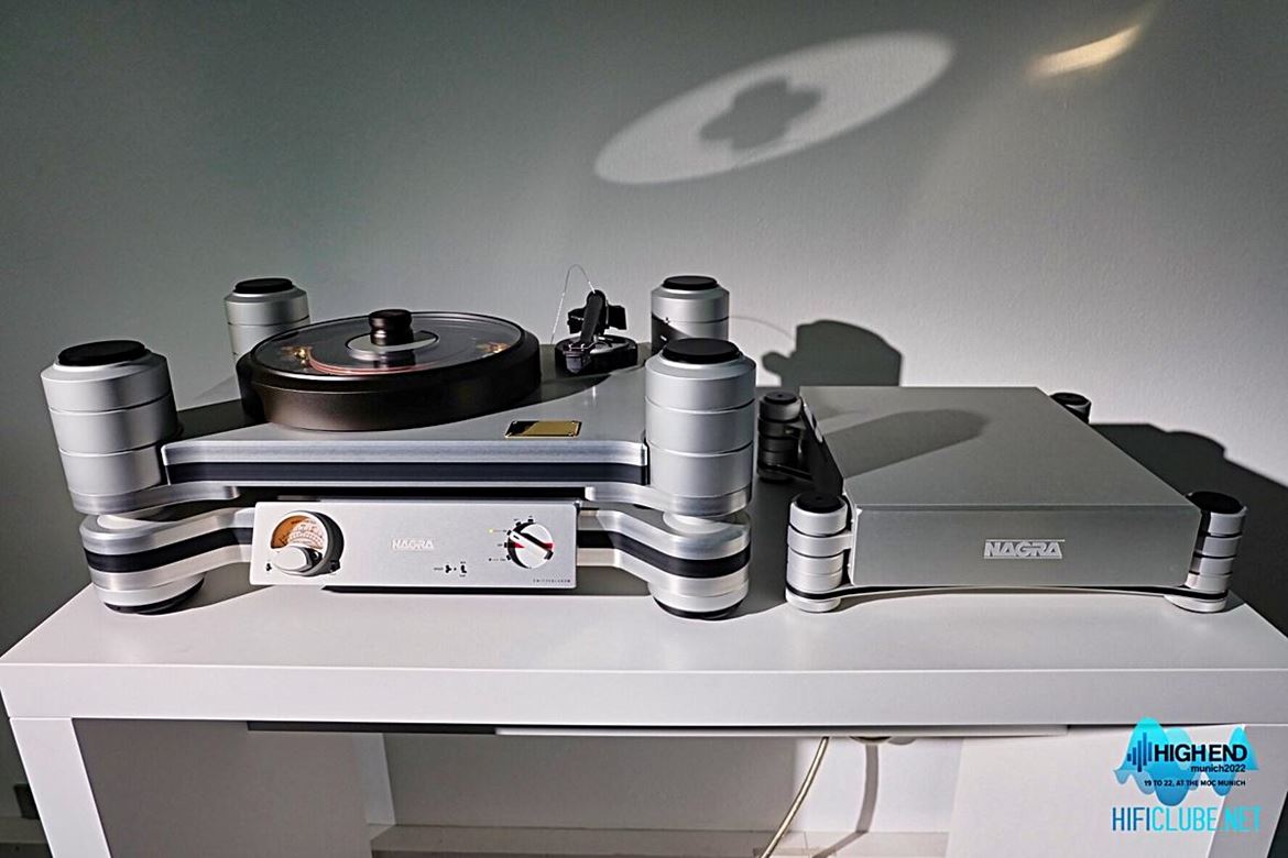 Nagra Reference HD Turntable