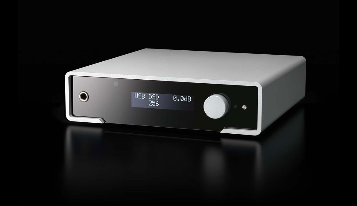 M2Tech_Young_MKIV[10098].jpg