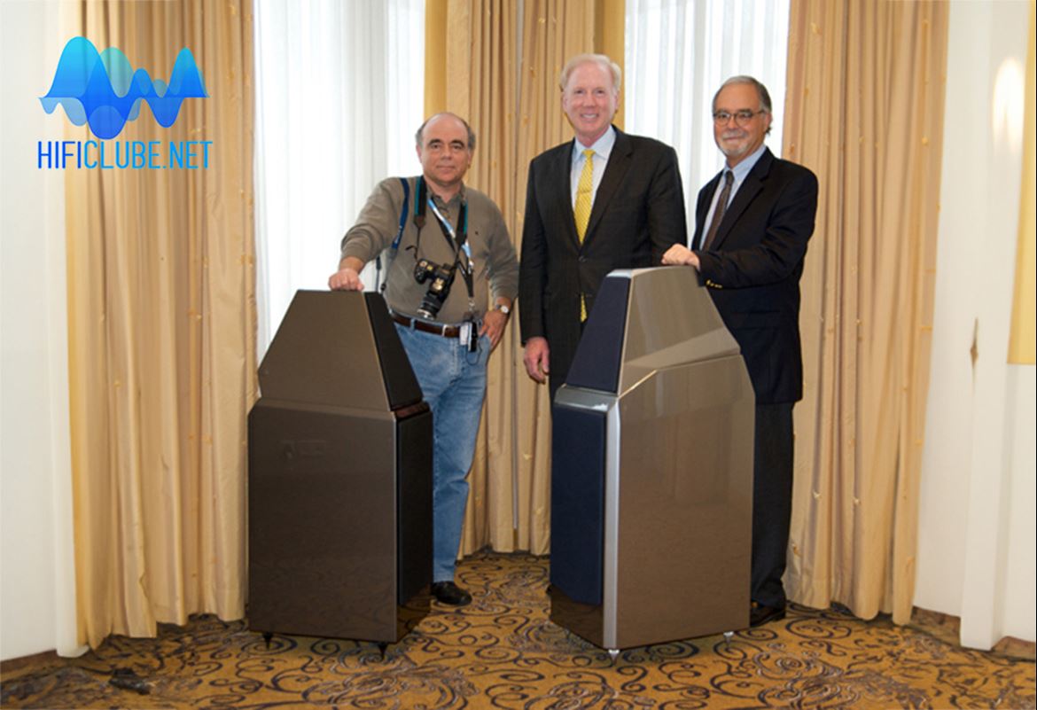 Myself, Dave and Peter with the WATT/Puppy System 8 (left) and the Sasha W/P (Munich, 2009)