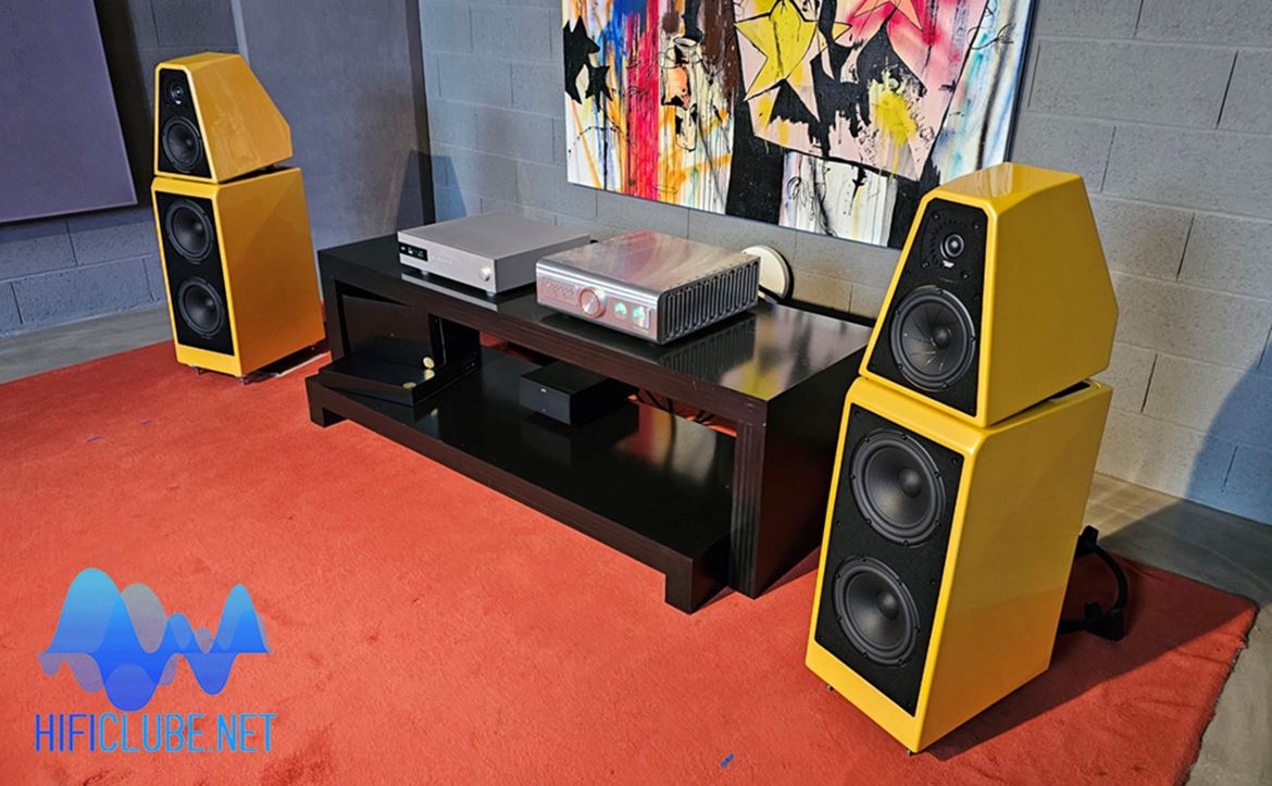 dCS Bartók, Dan D'Agostino Progression Integrated e Wilson Audio WATT Puppy (2024): um sistema cheio de cor e vida.