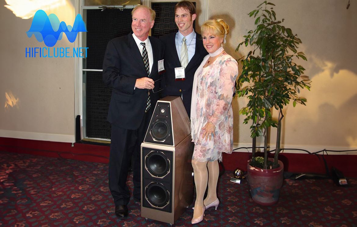 The Wilsons, a happy family: Dave, Daryl and Sheryl. Daryl's public debut as Wilson Audio's team member at the presentation of WATT/Puppy System 7 (New York, 2002)