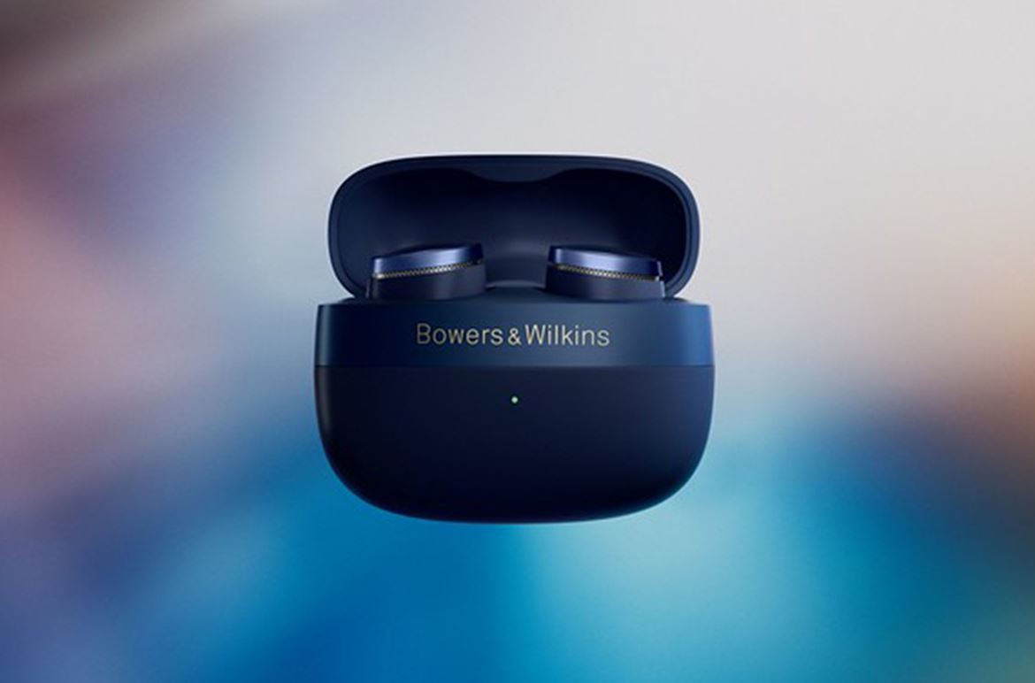 Bowers&Wilkins Pi8 _ charging case and portable streamer. (Photo courtesy of Bowers&Wilkins)