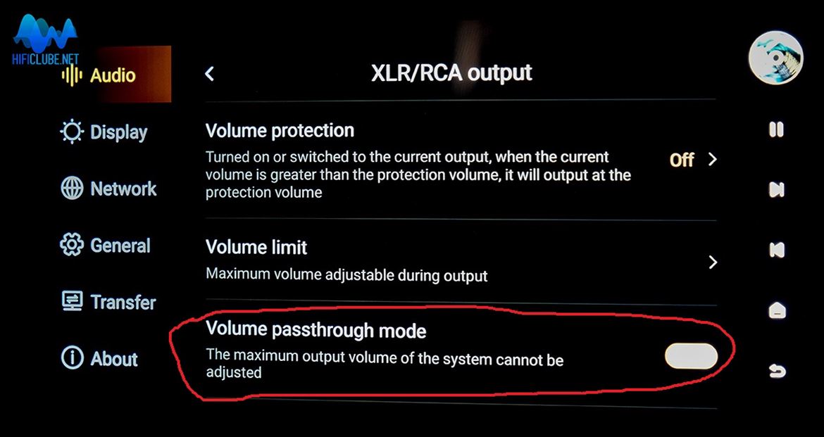 The volume of the analog outputs (XLR/RCA) should also be set to ‘Passthrough Mode’ if you use an external preamp, receiver, or analog headphone amplifier, as was the case with my Austrian Audio Full Score.