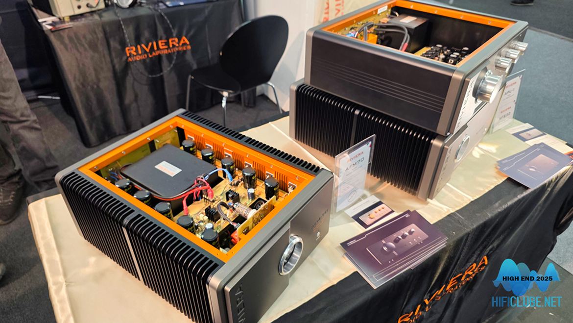 O novo amplificador stereo AFM-70 da Riviera Labs.