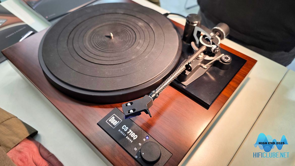 Dual CS 718Q