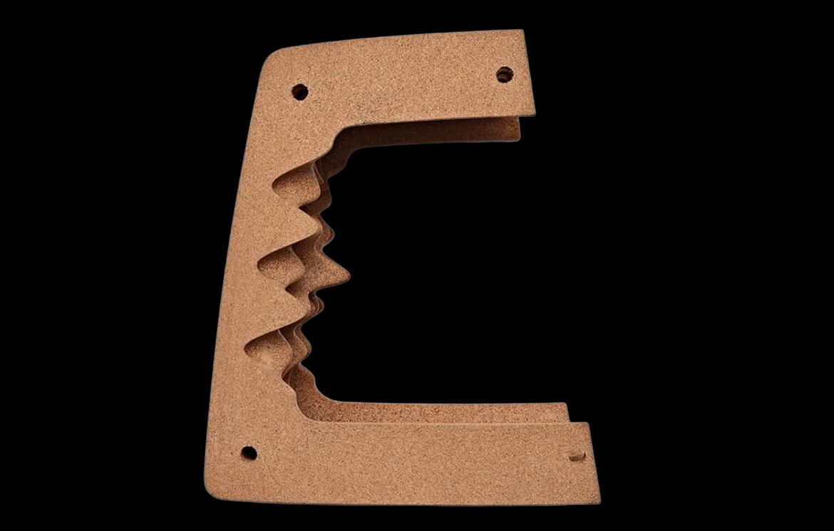Inner cabinet made in Portugal from an injection-moulded block of cork