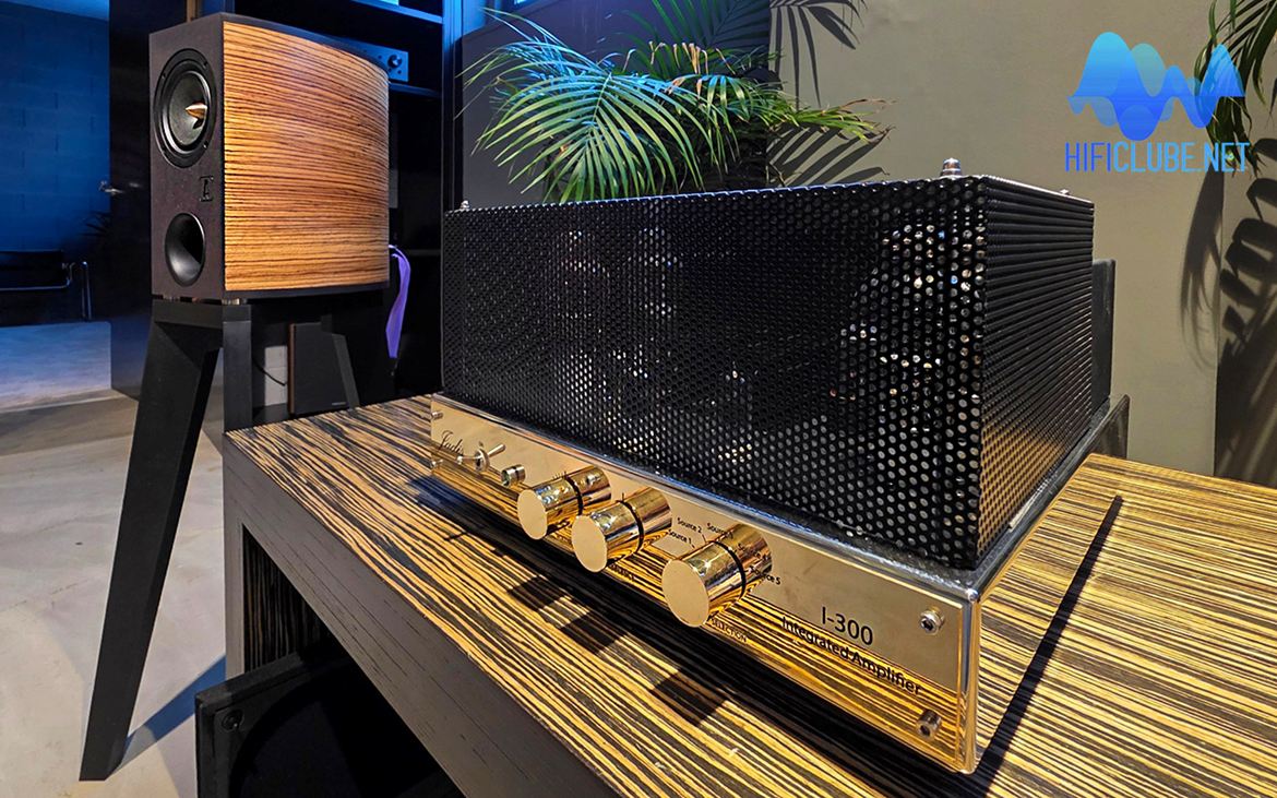 Azzolina Audio Quark + Jadis I-300 Integrated