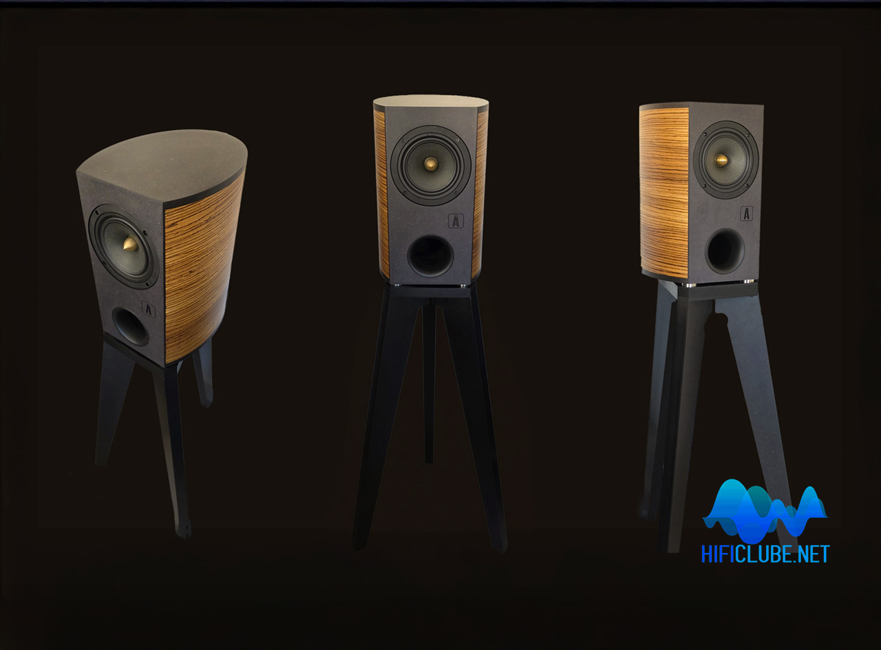 Azzolina Quark - cover copy -2.jpg