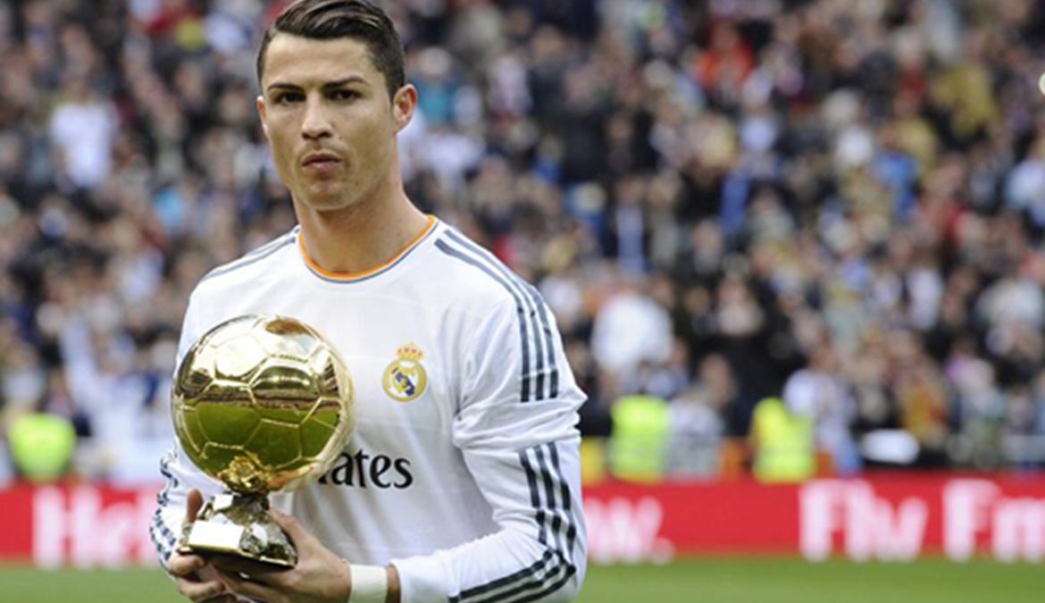 Cristiano Ronaldo, o menino de oiro (foto cortesia página oficial Facebook)