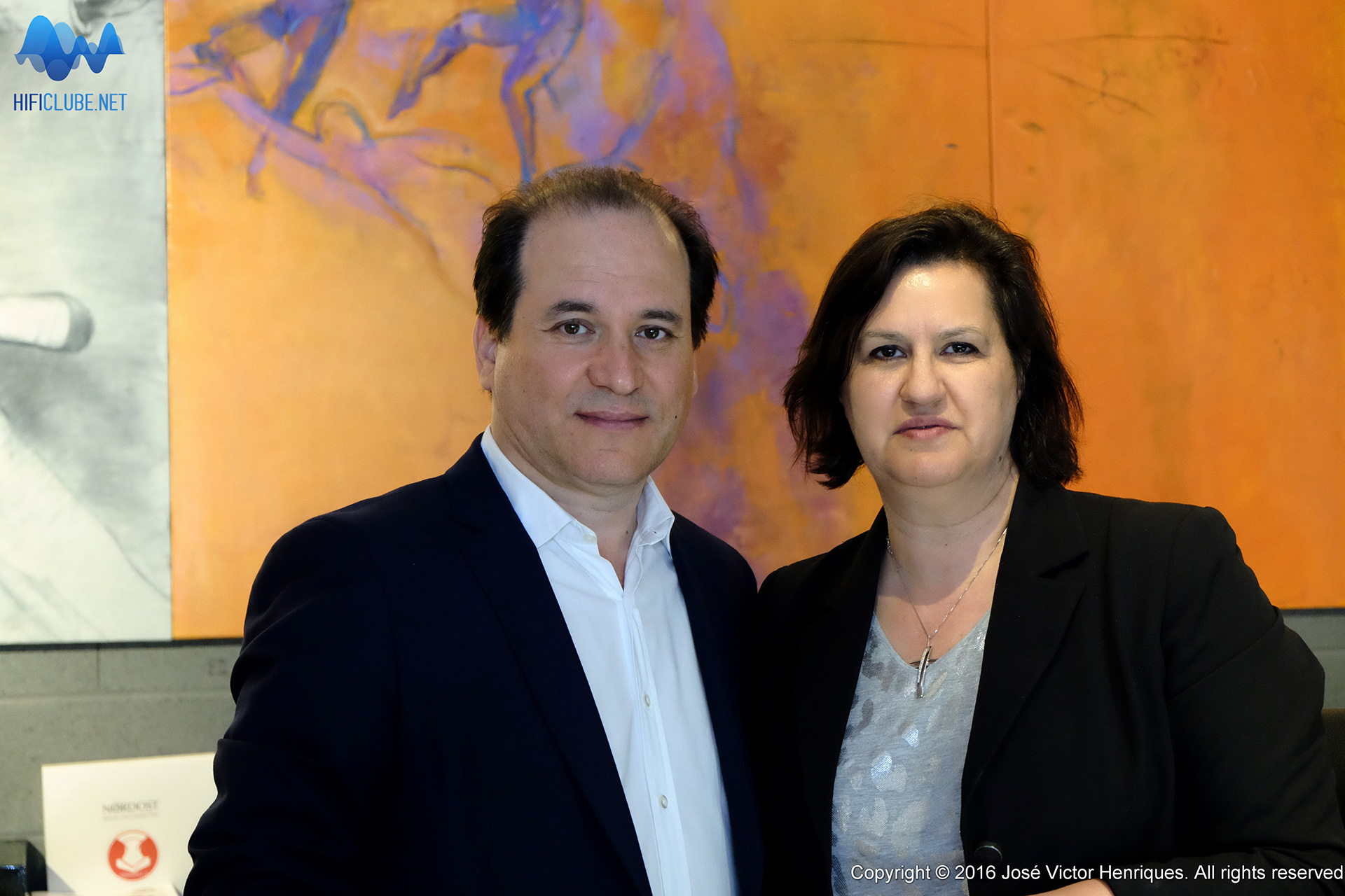 Manuel Dias e Conceição Ferreira, numa pose institucional para a foto comemorativa dos 30 anos da Imacustica.(clique com o rato sobre a foto para aumentar)