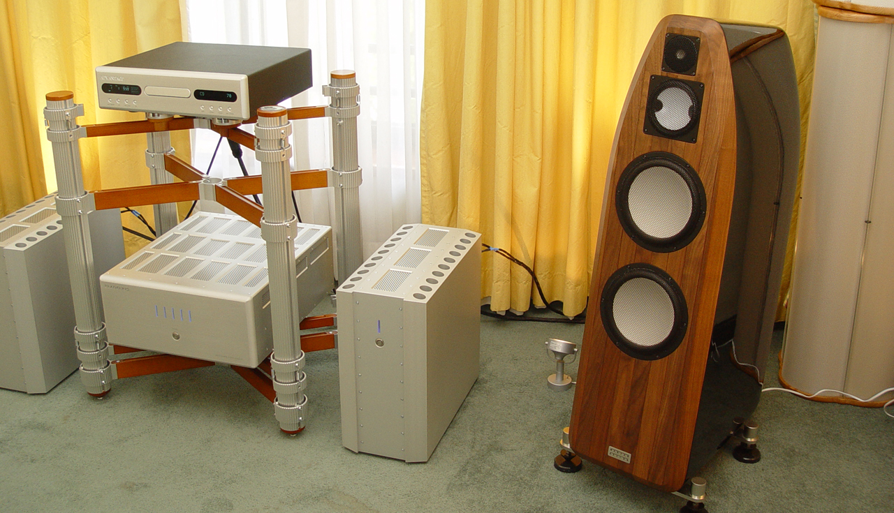 A Marten apresentou as Coltrane originais no Highend Show de Frankgurt, em 2003. O Hificlube estava lá para informar os leitores em primeira mão.