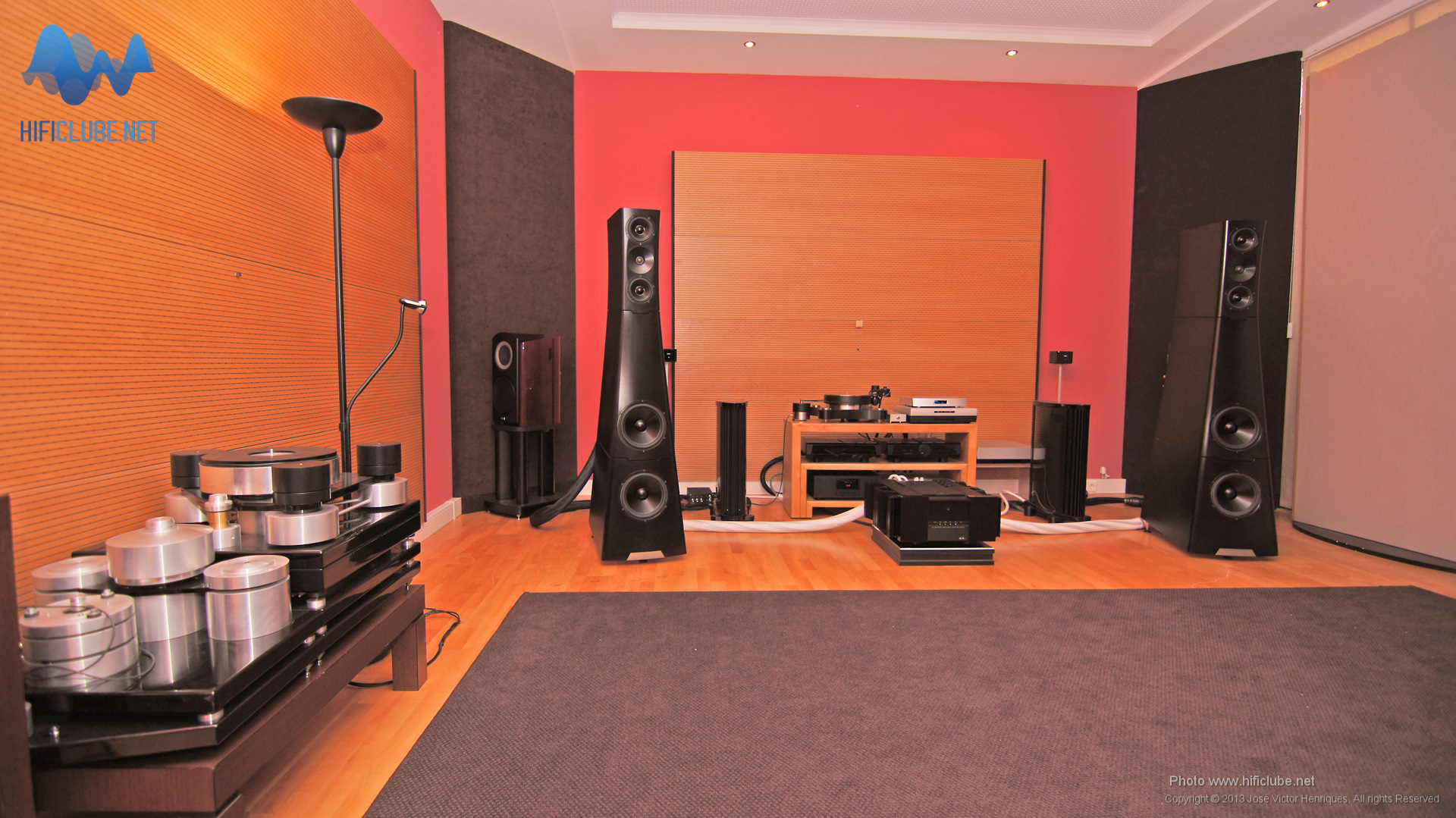 Auditório principal da Ultimate Audio Elite