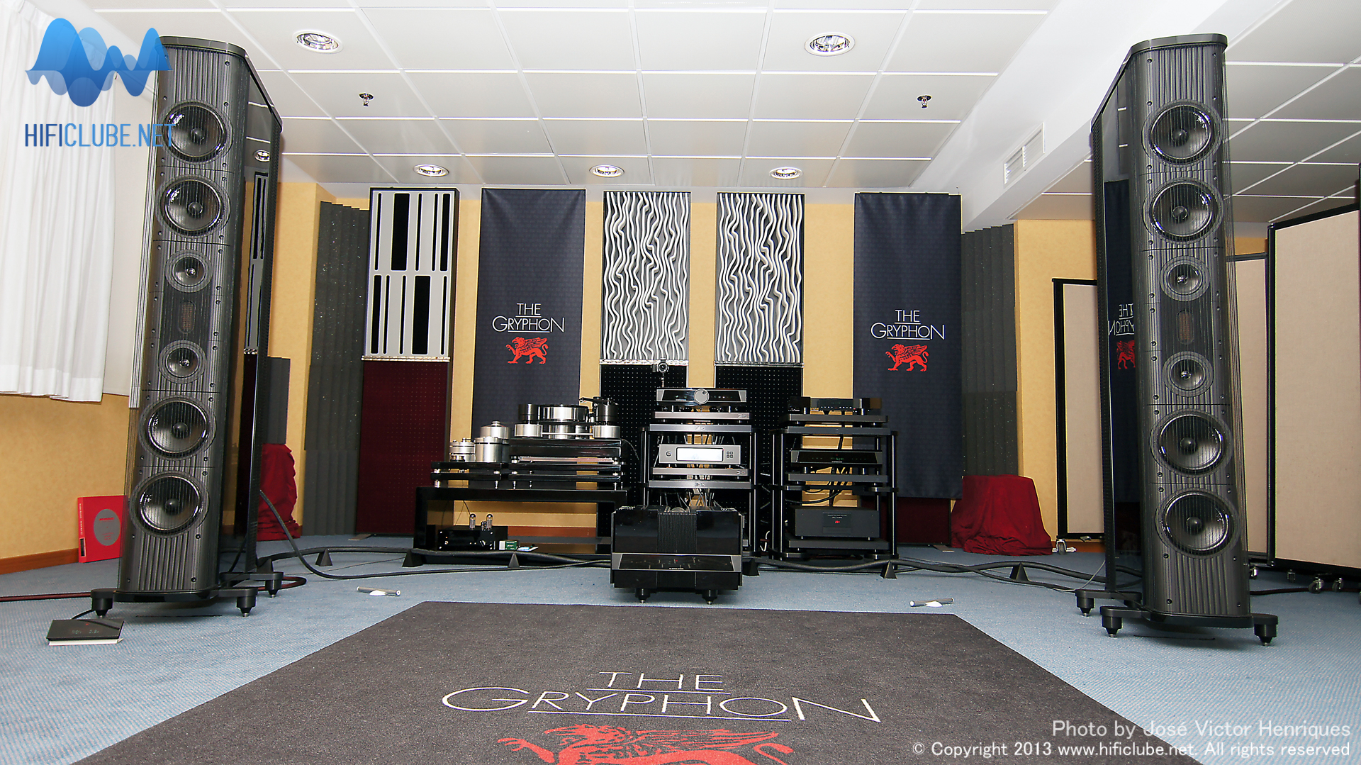 Sistema Gryphon integral, numa primeira audição de JVH