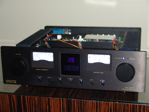 Ces 2009_pág 7: Da Servidão À Globalização: Meridian, Magnum. Nad, Nuforce, Pass, Primare, Ps Audio, Shanling, Simaudio, Tivoli, Wadia